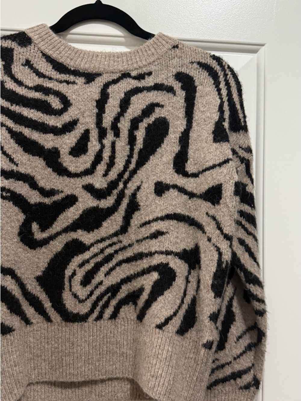 Beige and Black Patterned Scoop Neck Sweater